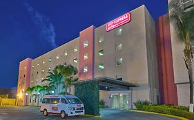 City Express Suites By Marriott Queretaro